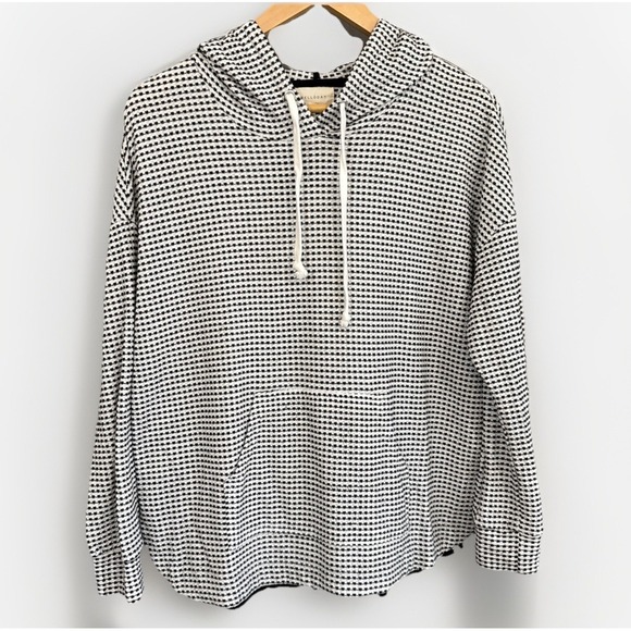 MELLODAY Tops - Textured Waffle Knit Hoodie Black White Minimalist Scandi Pullover Women's Small